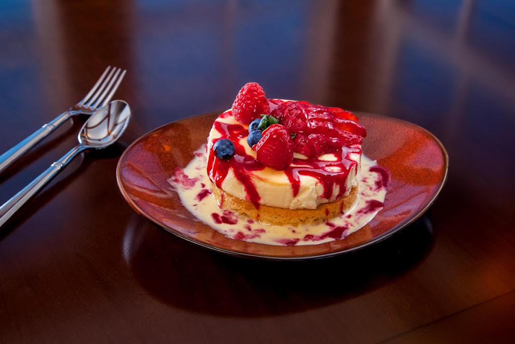 HarborView Bistro and Bar | restaurant | Main Building, 500 Casa Del Noyo, Fort Bragg, CA 95437, USA | 7079618000 OR +1 707-961-8000