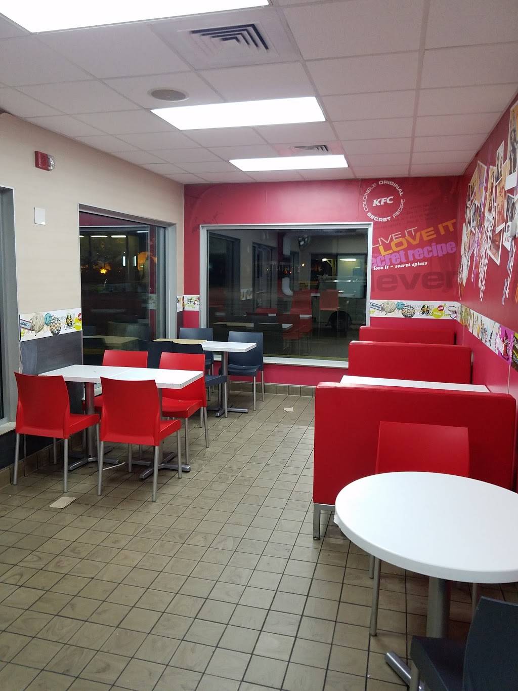 KFC | restaurant | 3148 Western Branch Blvd, Chesapeake, VA 23321, USA | 7574841429 OR +1 757-484-1429