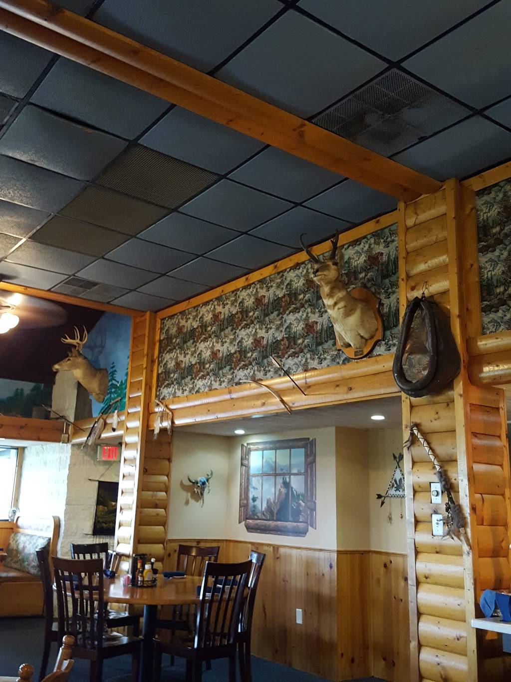 Montana Jacks | restaurant | 5400 27th St, Moline, IL 61265, USA | 3097364208 OR +1 309-736-4208