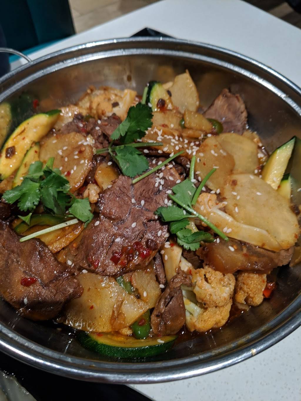 China Bistro | restaurant | 2880 5th St #125, Davis, CA 95618, USA | 5307571928 OR +1 530-757-1928