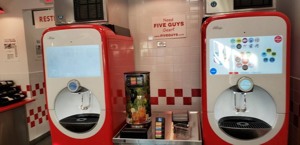 Five Guys | restaurant | 3660 Crocker Dr, Sacramento, CA 95818, USA | 2794440767 OR +1 279-444-0767