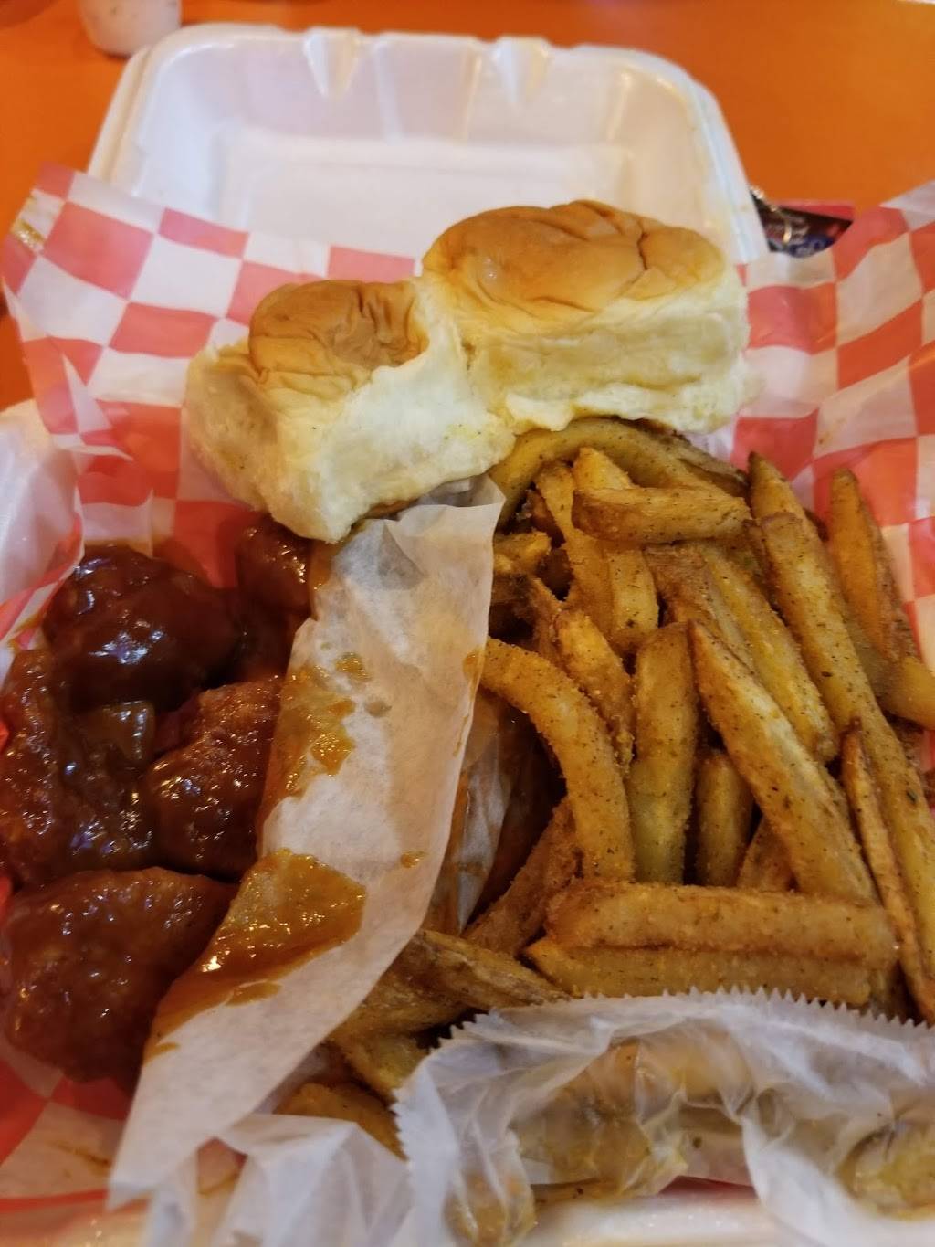 SIRG Wings & More | restaurant | 1001 S Interstate 35 East Service Rd #324B, DeSoto, TX 75115, USA | 9722240061 OR +1 972-224-0061