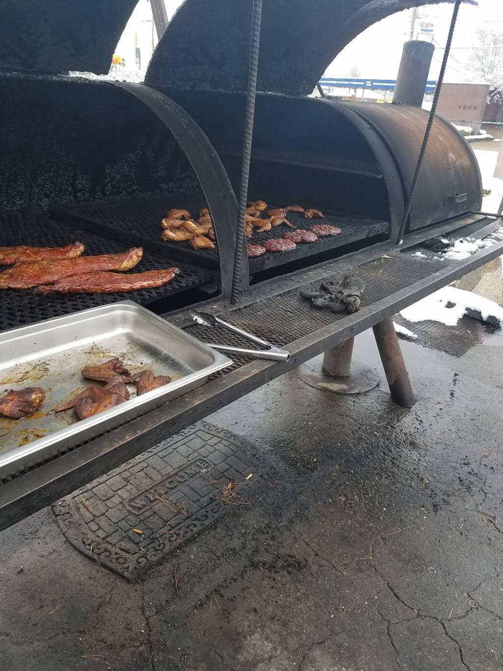 Woodhouse Grill Bar and Lounge | restaurant | 4559 Office Park Dr, Jackson, MS 39206, USA | 7692082124 OR +1 769-208-2124