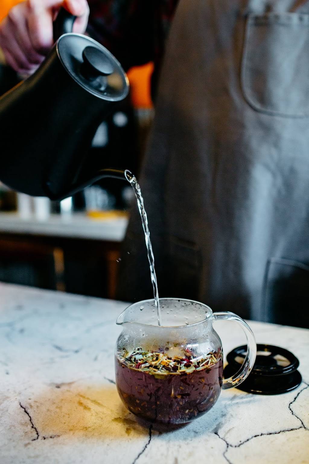 Blue Collar Coffee Co. | restaurant | 523 Milwaukee St, Delafield, WI 53018, USA | 2623379946 OR +1 262-337-9946