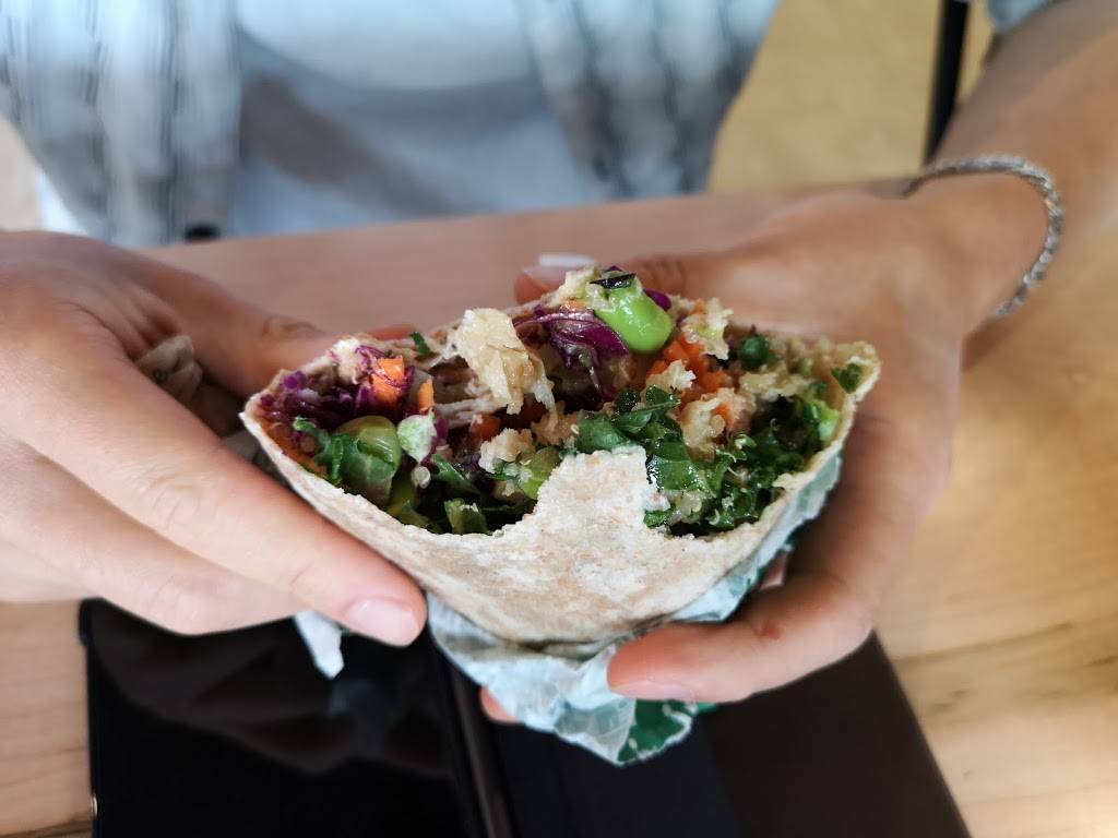 freshii | restaurant | 10755 Leslie St, Richmond Hill, ON L4S 0B2, Canada | 2893171831 OR +1 289-317-1831