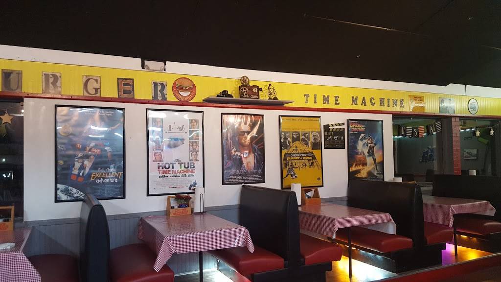 Burger Time Machine | restaurant | 301 W University Dr, Denton, TX 76201, USA | 9403841133 OR +1 940-384-1133