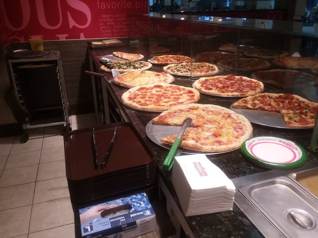 Famous Famiglia | restaurant | 849 E Commerce St, San Antonio, TX 78205, USA | 2104685068 OR +1 210-468-5068