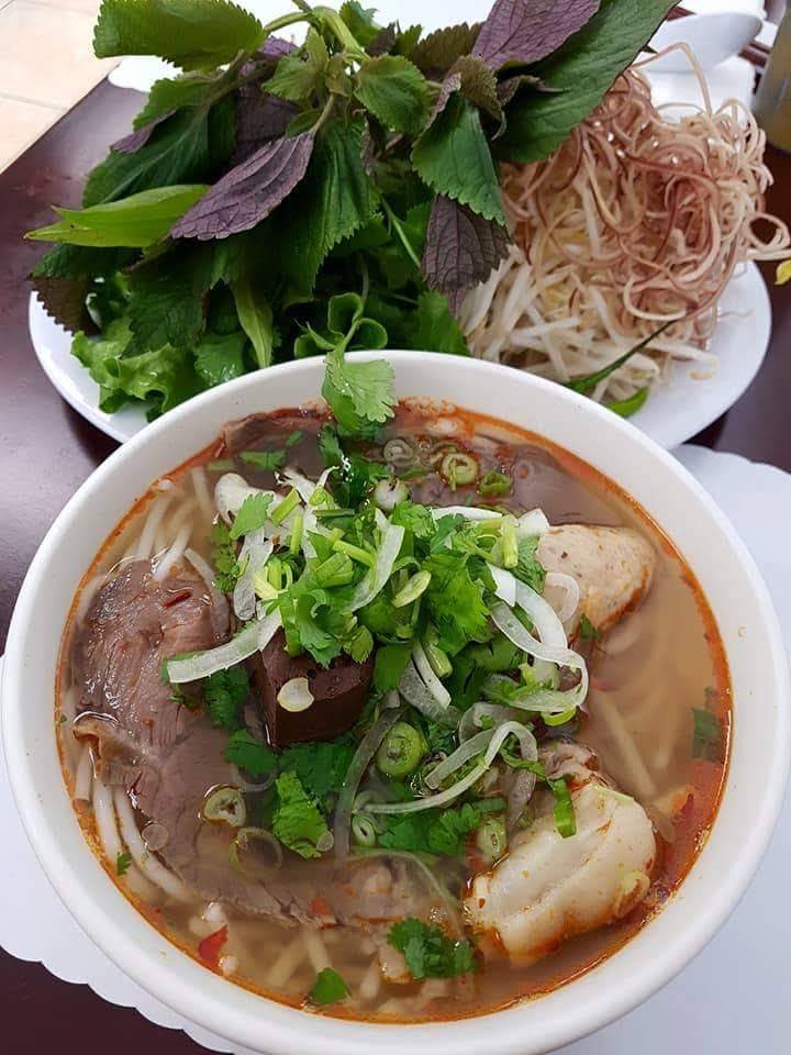 Ben Ngu Restaurant | restaurant | 10051 Garden Grove Blvd, Garden Grove, CA 92844, USA | 7145909569 OR +1 714-590-9569