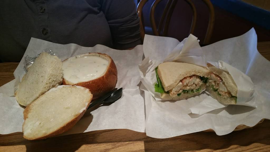 Escape From Fishermans Wharf | restaurant | 1661 Contra Costa Blvd, Pleasant Hill, CA 94523, USA | 9256855099 OR +1 925-685-5099