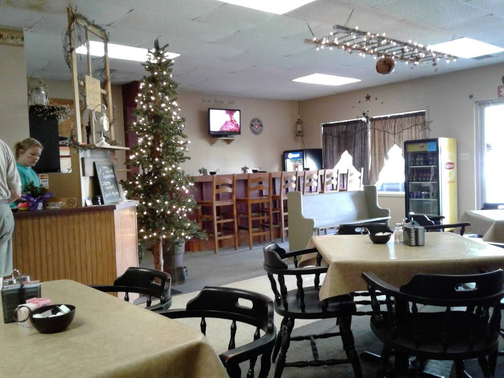 Arctic Igloo | restaurant | 12 Hillcrest Dr, Elysburg, PA 17824, USA | 5706722115 OR +1 570-672-2115