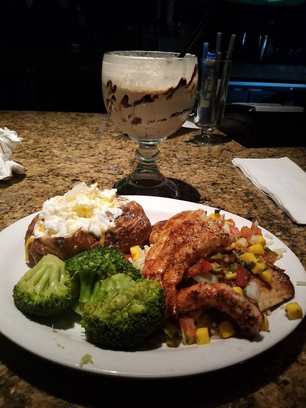 Cheddars Scratch Kitchen | restaurant | 5424 O St, Lincoln, NE 68510, USA | 4024880357 OR +1 402-488-0357