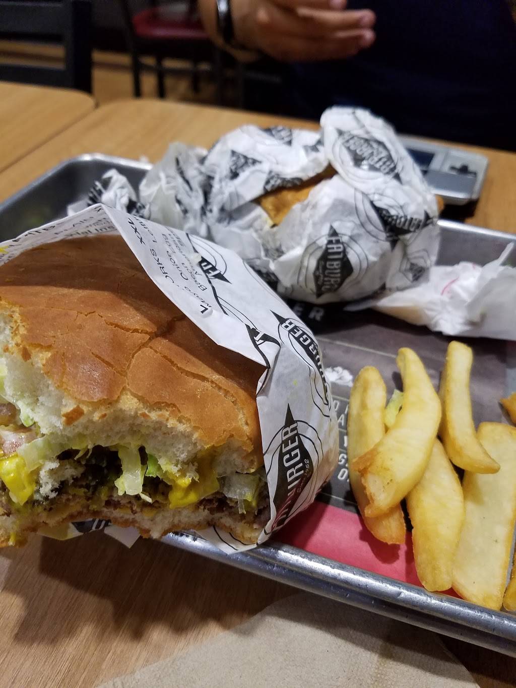 Buffalos Express | restaurant | 11090 CA-2 #B, Los Angeles, CA 90025, USA | 4242672031 OR +1 424-267-2031