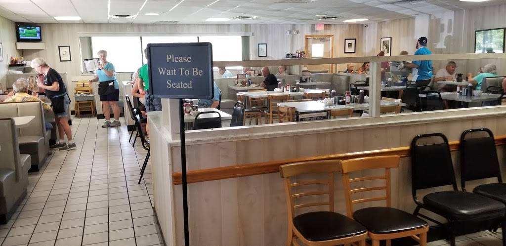 Country Ham N Egg Restaurant | restaurant | 478 US-1, Sebastian, FL 32958, USA | 7725894845 OR +1 772-589-4845