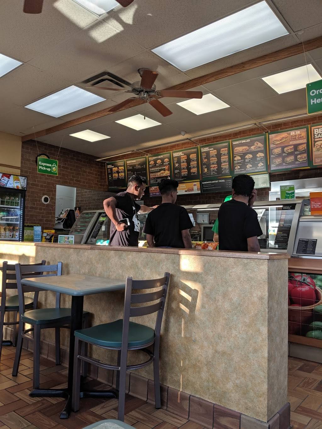 Subway | restaurant | 1244 Lawrence Ave E Unit A Bldg B, North York, ON M3A 1C3, Canada | 4164451556 OR +1 416-445-1556