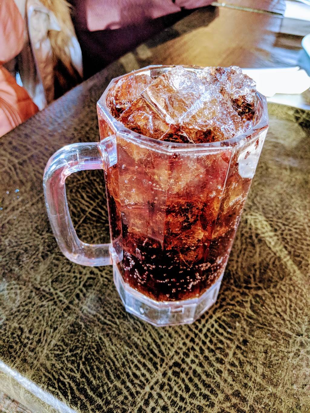 Ruby Tuesday | restaurant | 8811 Greenbelt Rd, Greenbelt, MD 20770, USA | 3015520100 OR +1 301-552-0100