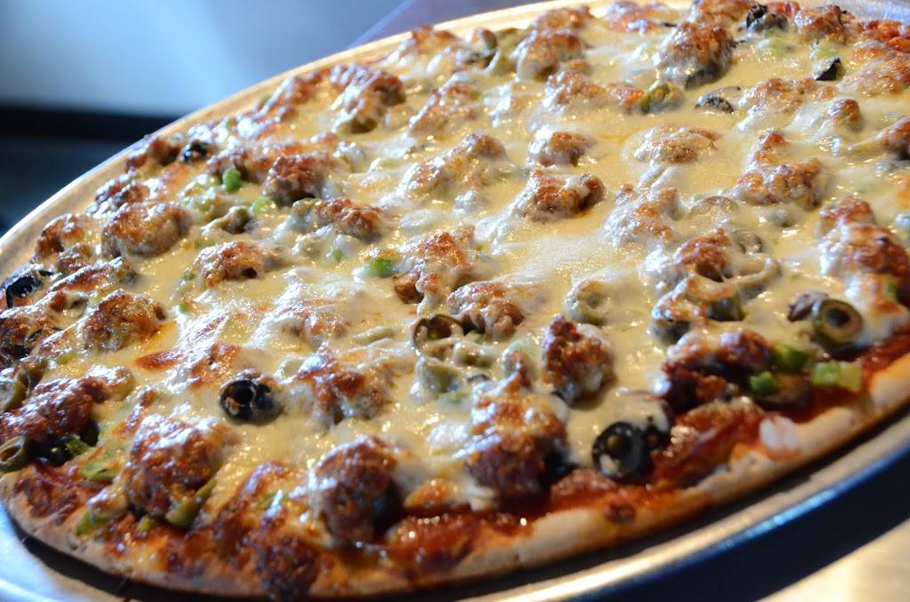 Georgioz | restaurant | 12 E Front St, Colfax, IA 50054, USA | 5156743664 OR +1 515-674-3664