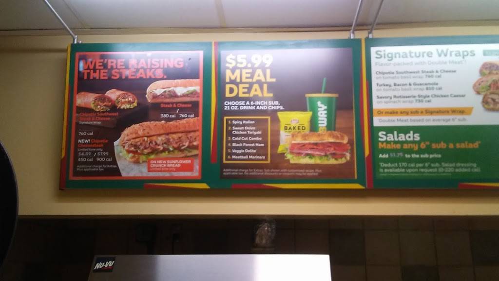 Subway | restaurant | Rainbow Village, 7320 S Rainbow Blvd #105, Las Vegas, NV 89139, USA | 7022700325 OR +1 702-270-0325