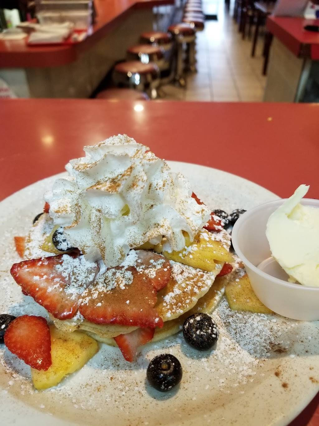 Cambridge Restaurant | restaurant | 505 Avenue of the States, Chester, PA 19013, USA | 6108748313 OR +1 610-874-8313