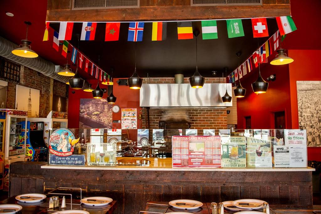 Grimaldis | restaurant | 1215 Surf Ave, Brooklyn, NY 11224, USA | 7186762630 OR +1 718-676-2630