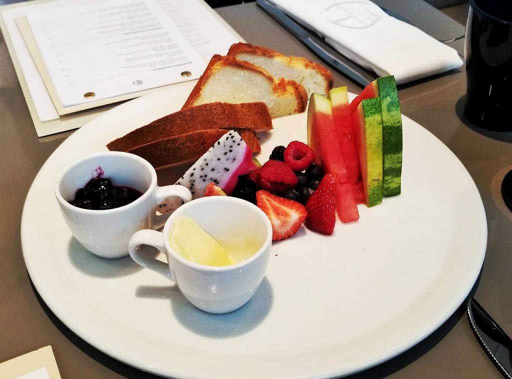 Hopkins | restaurant | 5626 Av de Monkland, Montréal, QC H4A 1E3, Canada | 5143791275 OR +1 514-379-1275