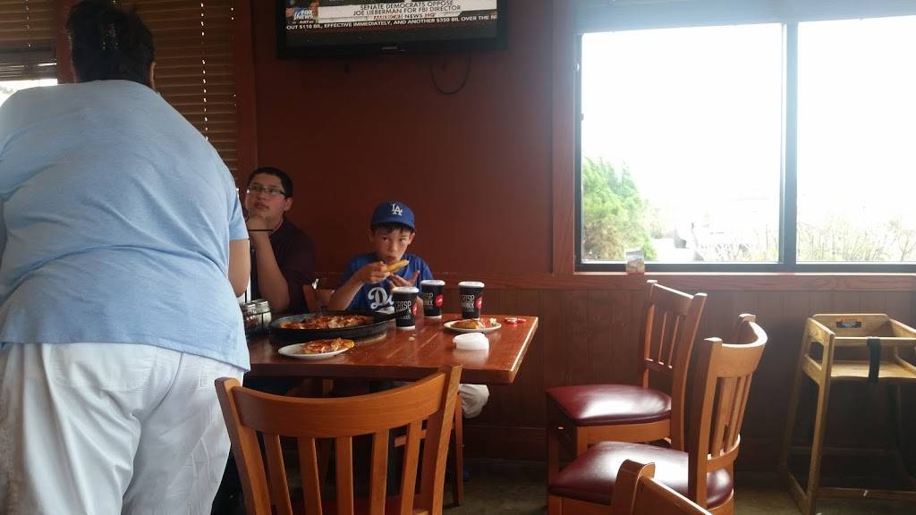 Pizza Hut | meal delivery | 2735 W Wheeler Ave, Aransas Pass, TX 78336, USA | 3617582813 OR +1 361-758-2813