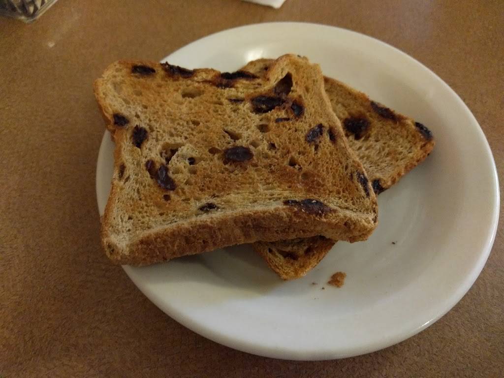 Bread Basket Restaurant | restaurant | 131 Park Ave, Barrington, IL 60010, USA | 8473823099 OR +1 847-382-3099