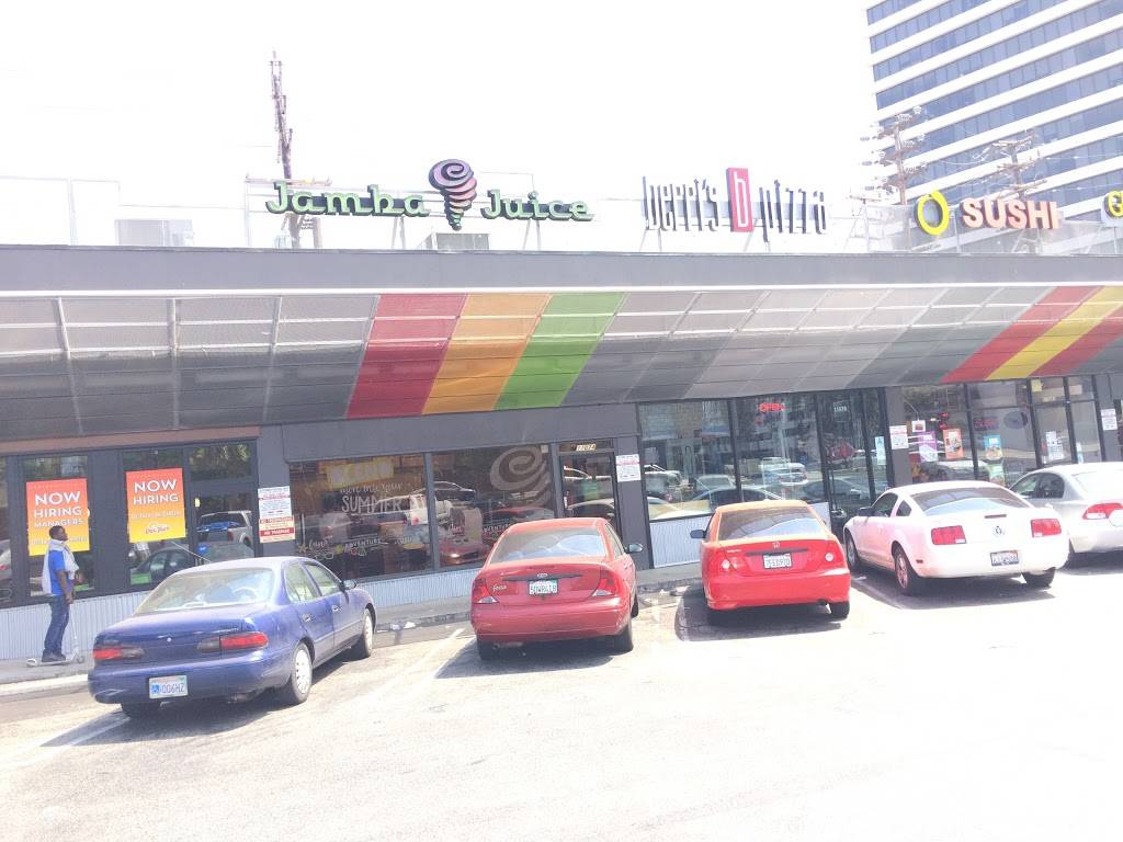 Jamba Juice | restaurant | 11074 CA-2, Los Angeles, CA 90025, USA | 3109141841 OR +1 310-914-1841