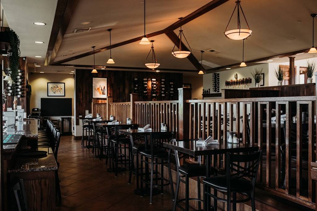 Comfort American Kitchen | restaurant | 700 Clubhouse Dr, Paso Robles, CA 93446, USA | 8052963079 OR +1 805-296-3079