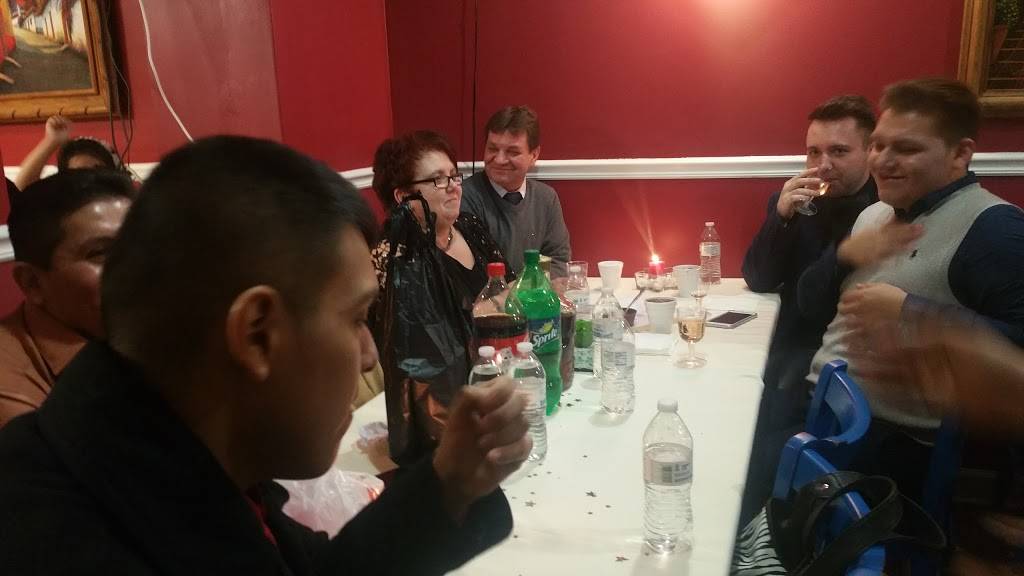 Los Nuevos Chefs del Sabor | restaurant | 3816 W Montrose Ave, Chicago, IL 60618, USA | 8722039426 OR +1 872-203-9426