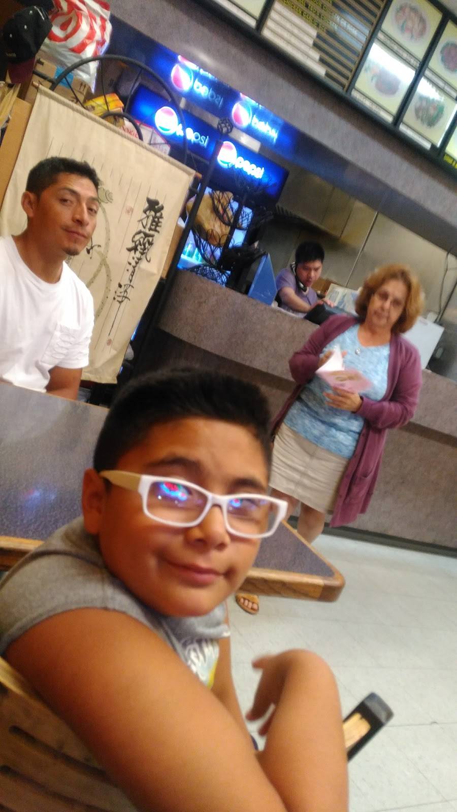 Mas China Wok | restaurant | 807 W Chicago Ave, East Chicago, IN 46312, USA | 2193789888 OR +1 219-378-9888