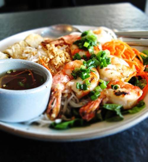 Saigon Spring | restaurant | 1683 U.S. 9, Clifton Park, NY 12065, USA | 5189820425 OR +1 518-982-0425