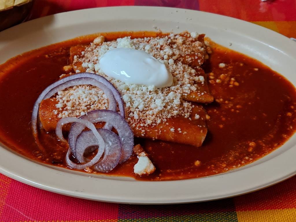 Playa Papagayos | restaurant | 1035 S Mt Vernon Ave, Colton, CA 92324, USA | 9093703639 OR +1 909-370-3639