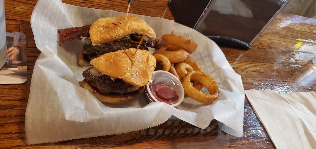 Katherines Cafe | restaurant | 4 Bank St, Nitro, WV 25143, USA | 3047558836 OR +1 304-755-8836