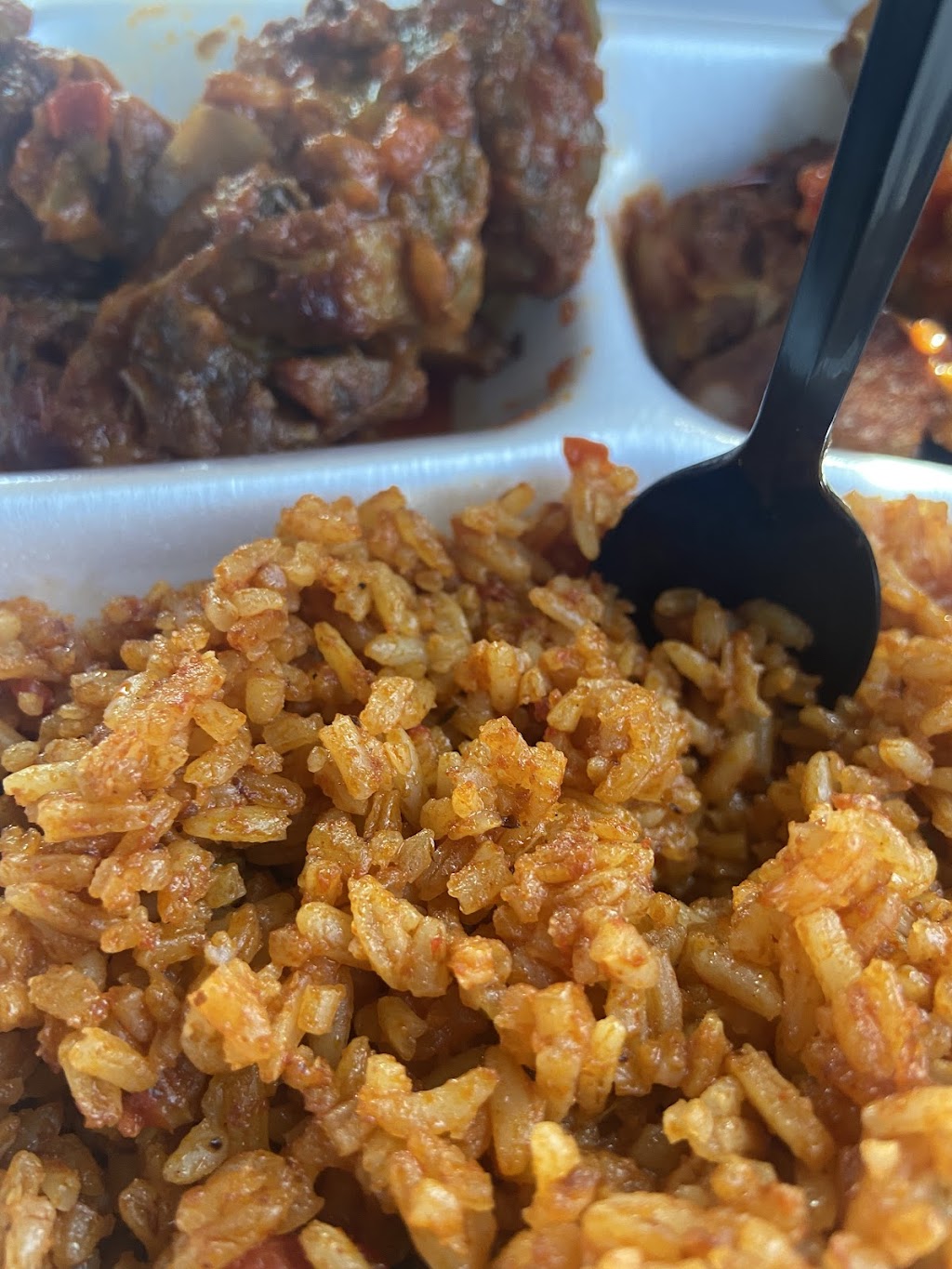 Kontiki African Restaurant | restaurant | 3901 S University Ave, Little Rock, AR 72204, USA | 5016158504 OR +1 501-615-8504