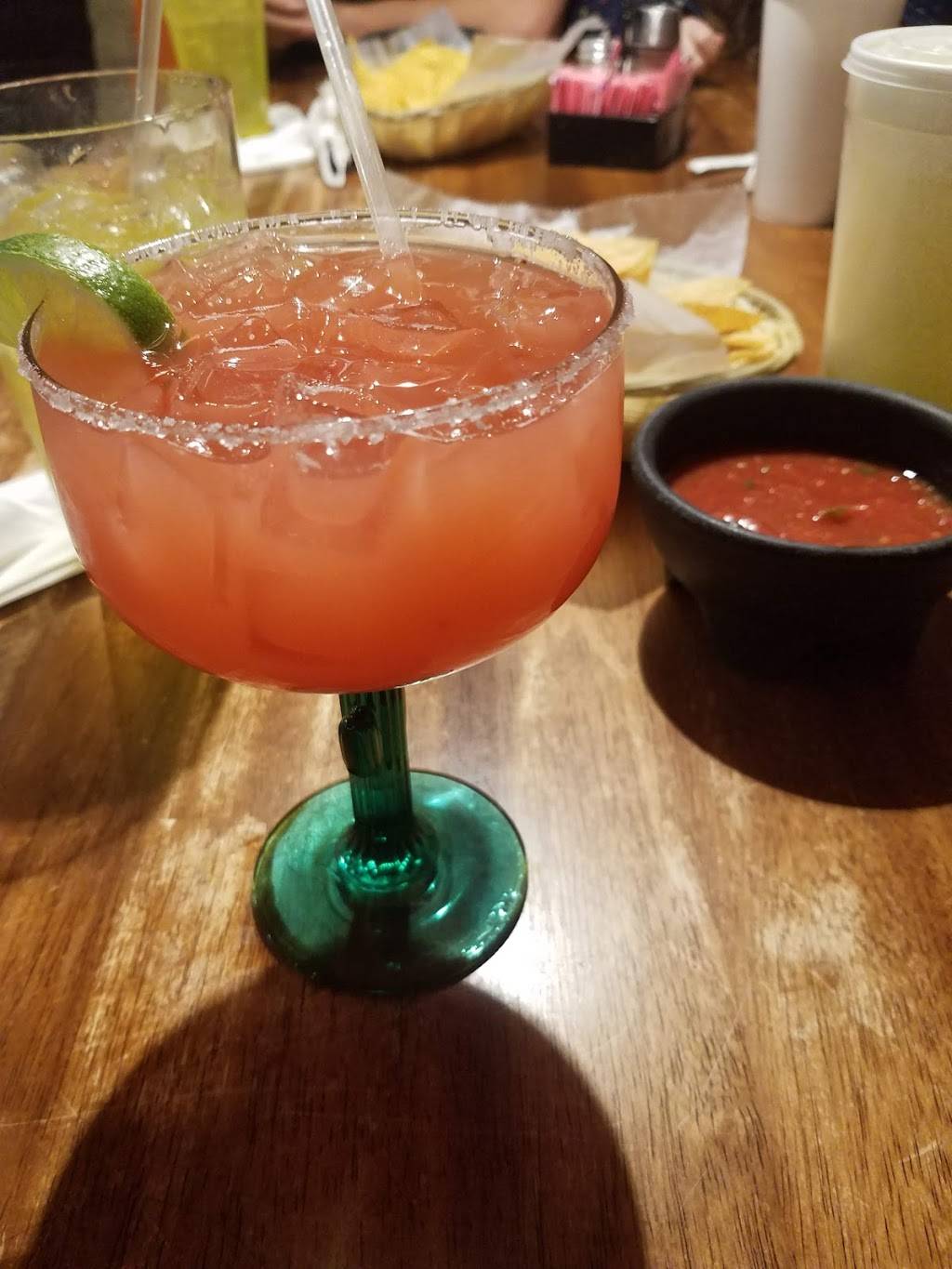 El Mexicano Restaurant | restaurant | 5 Williamson Dr Ste 200, Fairfield, IL 62837, USA | 6188427868 OR +1 618-842-7868