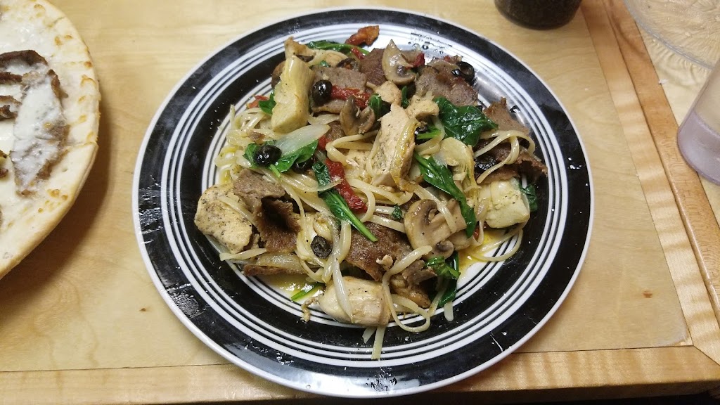 Laylas Gyro | restaurant | 9501 N Rodney Parham Rd #7, Little Rock, AR 72227, USA | 5012277272 OR +1 501-227-7272