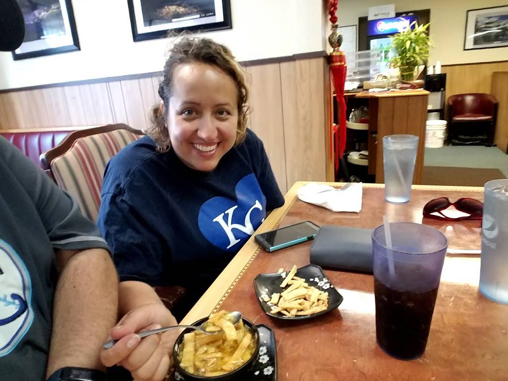 Lucky Garden Chinese (NO BUFFET) | meal delivery | 32663 W 83rd St, De Soto, KS 66018, USA | 9135851916 OR +1 913-585-1916