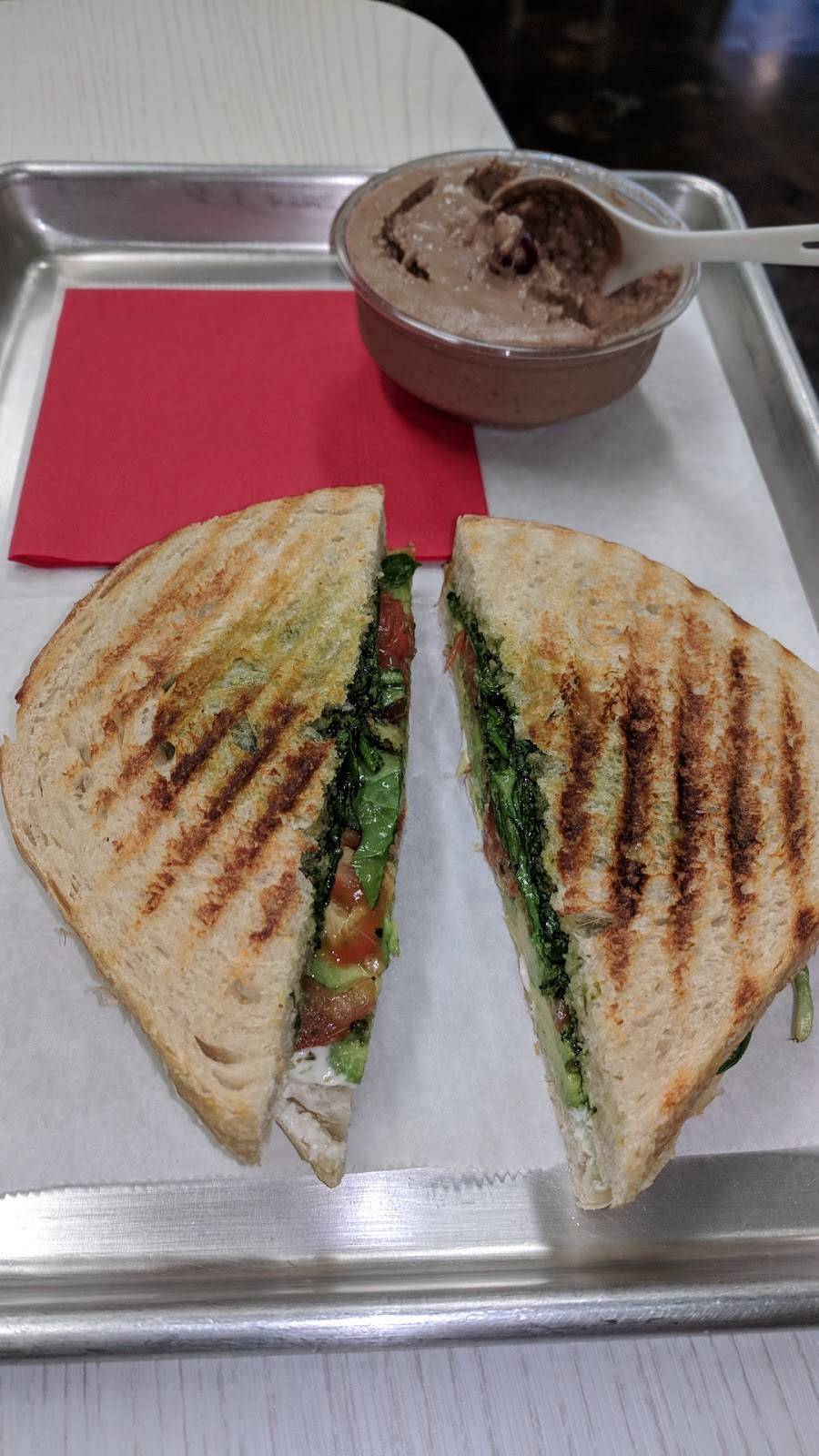 Sunflour Baking Company | bakery | 5040 NC-49, Harrisburg, NC 28075, USA | 9802588000 OR +1 980-258-8000