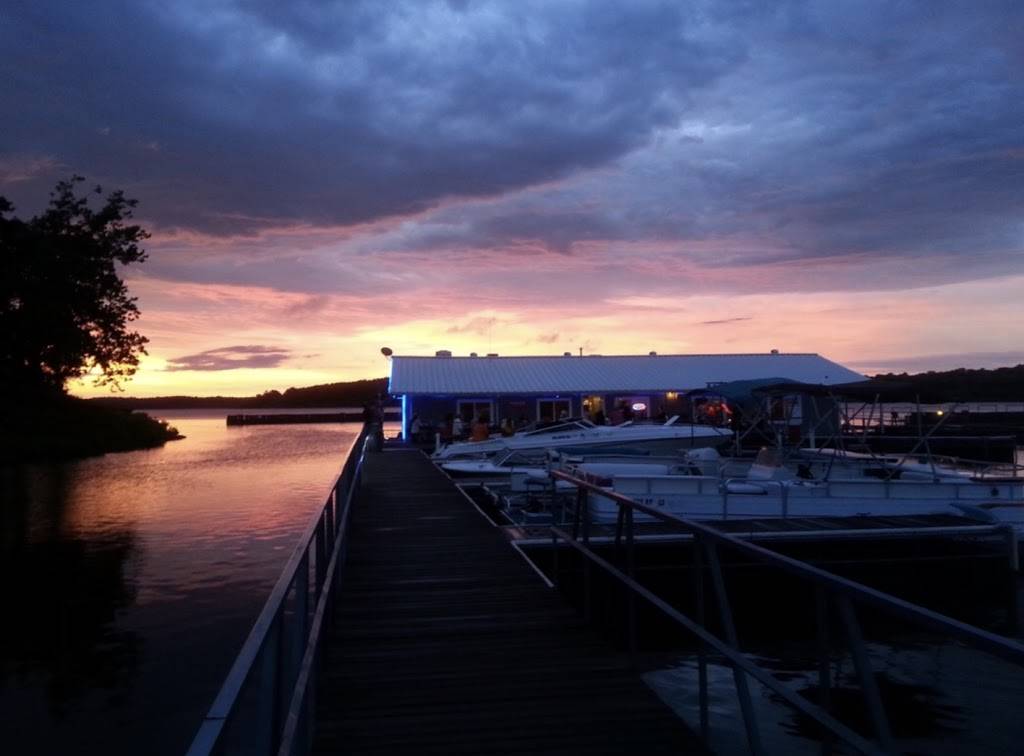 No Wake Cafe | restaurant | 18 Mutton Creek Loop, Greenfield, MO 65661, USA | 4179954410 OR +1 417-995-4410