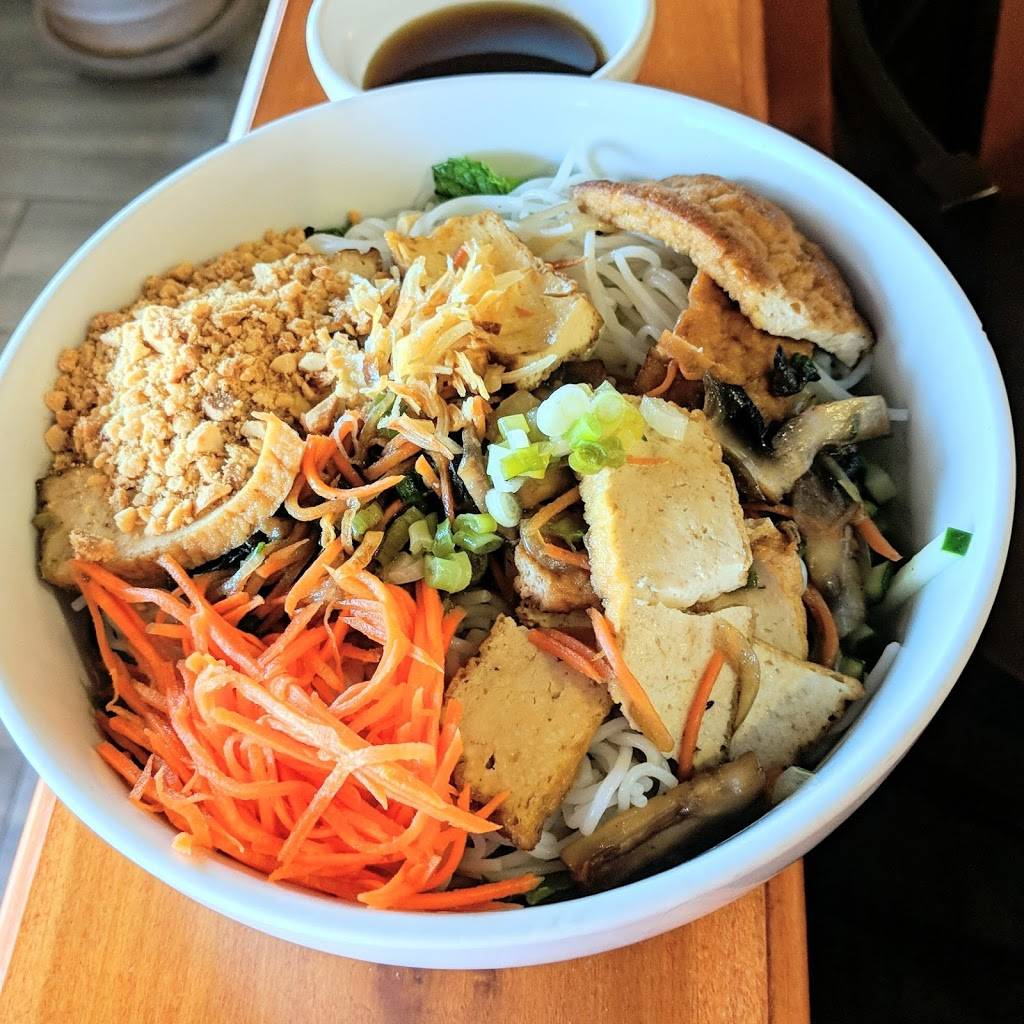 PHO96 | restaurant | 7844 Kingland Dr, West Chester Township, OH 45069, USA | 5137798448 OR +1 513-779-8448