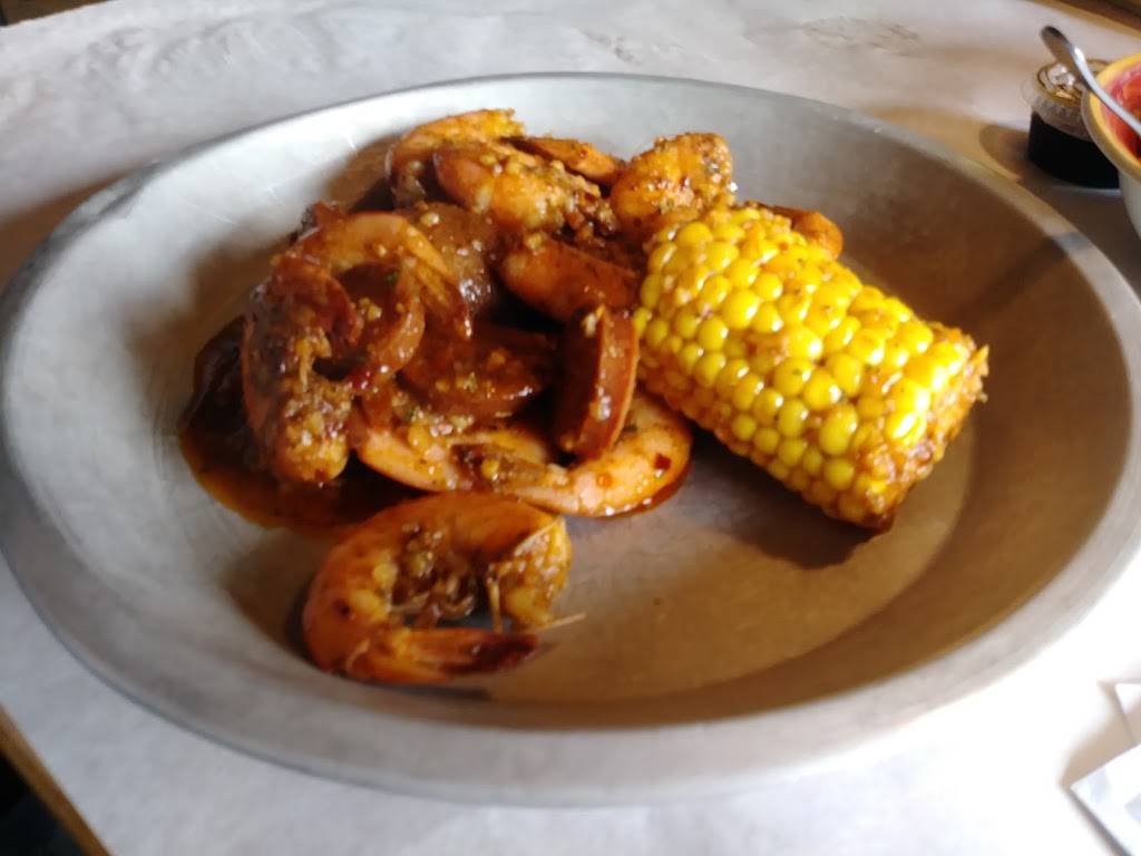 Lakeside Boiling Seafood | restaurant | 4825 Northwest Expy, Oklahoma City, OK 73132, USA | 4057202188 OR +1 405-720-2188