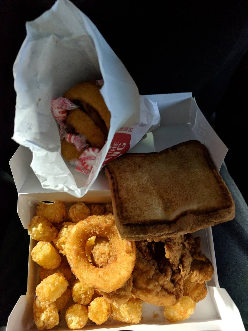 Sonic Drive-In | restaurant | 1724 Hempstead Turnpike, East Meadow, NY 11554, USA | 5162285013 OR +1 516-228-5013