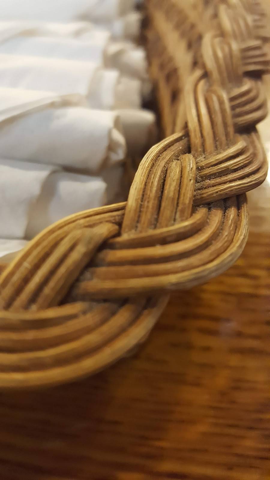 Daves Restaurant | restaurant | 809 S Grand Ave, Charles City, IA 50616, USA | 6412287162 OR +1 641-228-7162