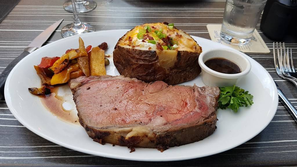 Madisons Restaurant & Bar | restaurant | 189 Lyon St N, Ottawa, ON K1R 5C1, Canada | 6136956262 OR +1 613-695-6262