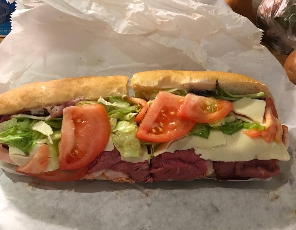 Roma Ristorante | restaurant | 310 Atwells Ave, Providence, RI 02903, USA | 4013315000 OR +1 401-331-5000