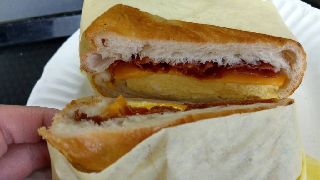 House of Bagels | bakery | 4300 Great America Pkwy #132, Santa Clara, CA 95054, USA | 4087274888 OR +1 408-727-4888