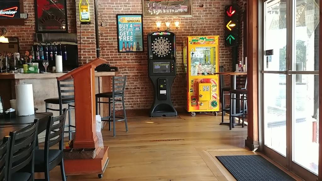 Idle Zone Bar & Grill | restaurant | 3437, 117 E Lake Ave, Auburndale, FL 33823, USA | 8638757932 OR +1 863-875-7932