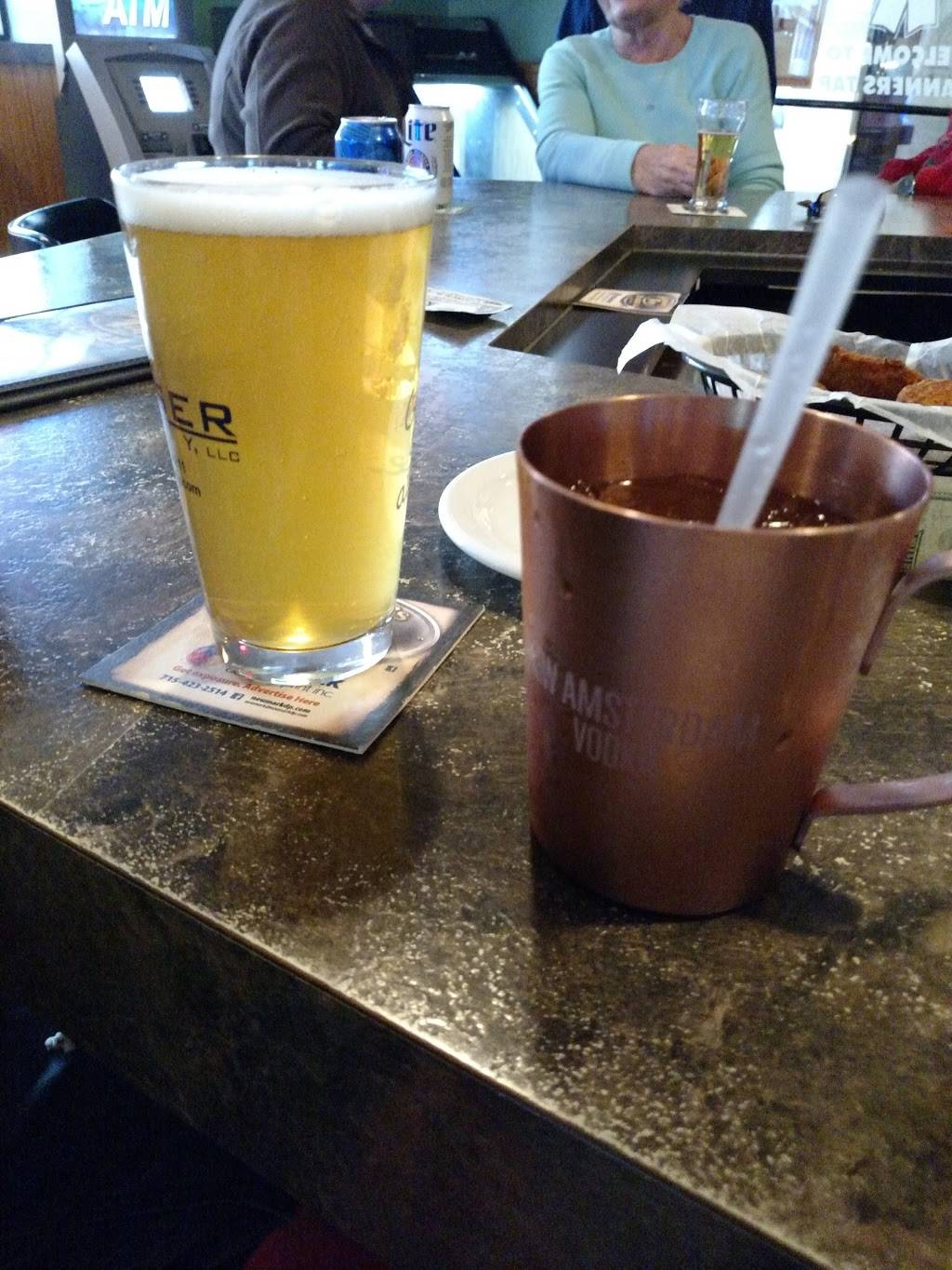 Tanners Tap & Grill | restaurant | 207 W Main St, Omro, WI 54963, USA | 9206856480 OR +1 920-685-6480