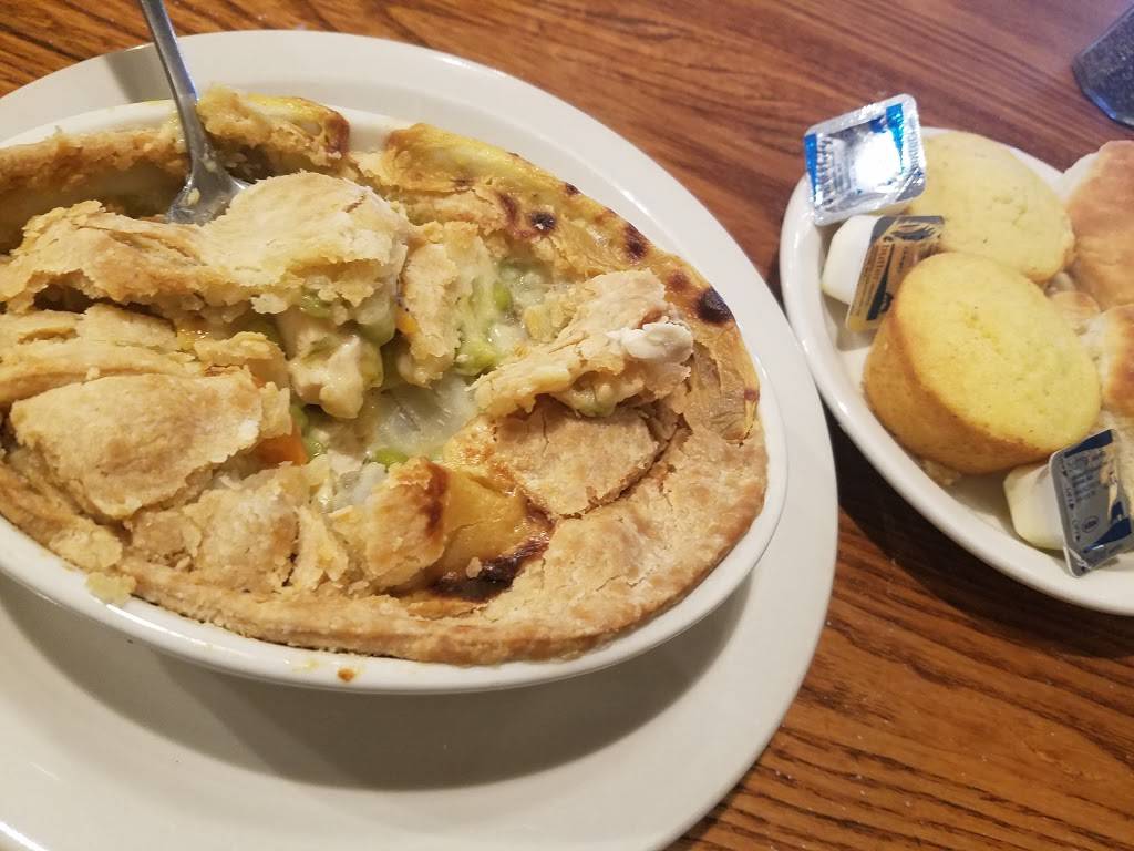 Cracker Barrel Old Country Store | restaurant | 30405 Cracker Crossing, Brooksville, FL 34602, USA | 3527993101 OR +1 352-799-3101