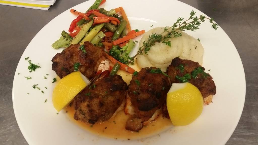 The South Sea Grill | restaurant | 200 Boston Post Rd, Orange, CT 06477, USA | 2035539632 OR +1 203-553-9632